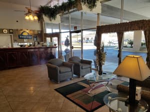 thumbnail: Interior entrance