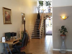 thumbnail: Interior entrance