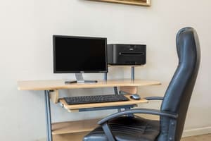 thumbnail: Business center