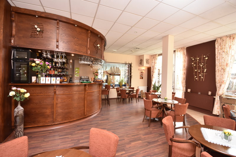 cafeBistro
