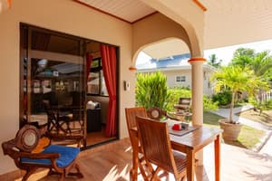 thumbnail: Terrace/patio