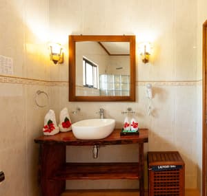 thumbnail: Bathroom