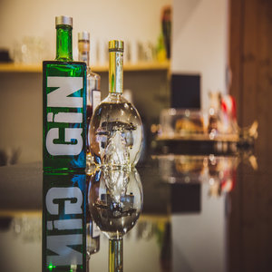 bar