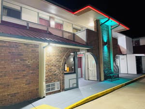 thumbnail: Front of property