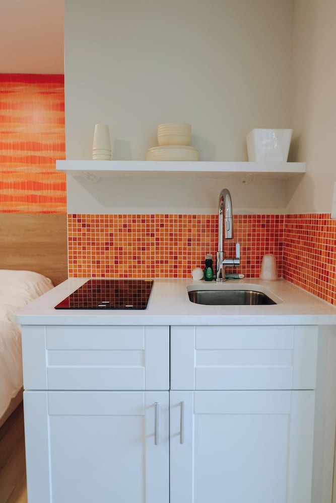 Private kitchenette