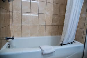thumbnail: Front of property