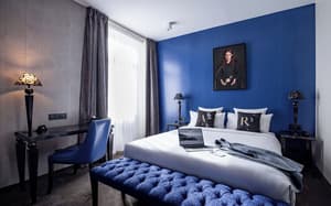 thumbnail: Room