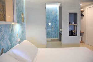 thumbnail: Lobby sitting area