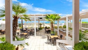 thumbnail: Beach bar