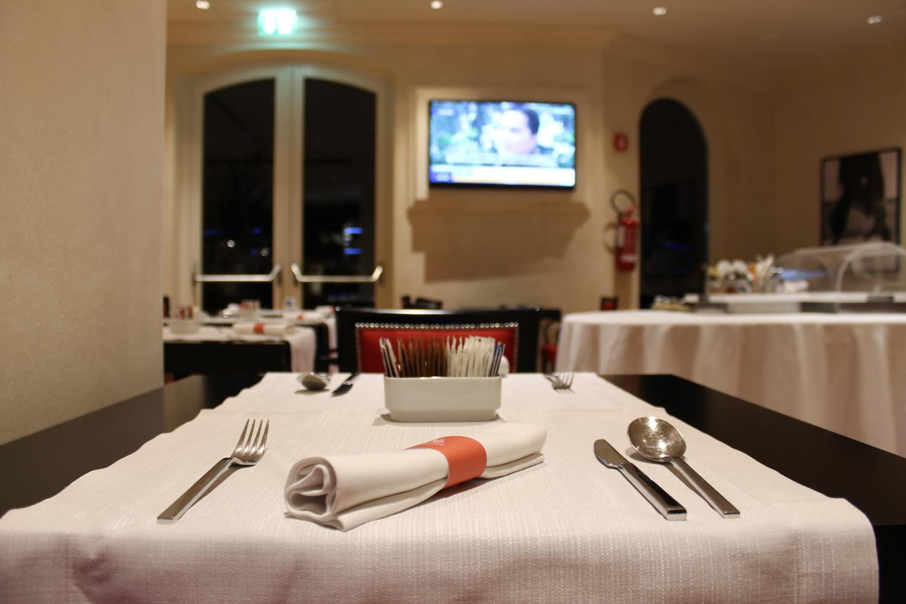 Restaurant-cafeteria