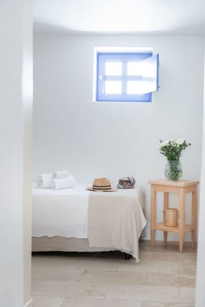 thumbnail: Interior