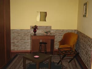 thumbnail: Interior
