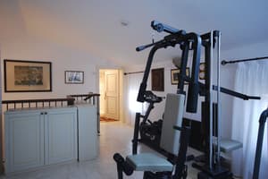 thumbnail: Gym