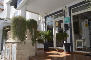 thumbnail: Property entrance