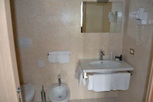 thumbnail: Bathroom