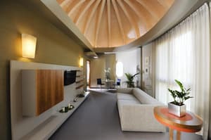 thumbnail: Lobby sitting area
