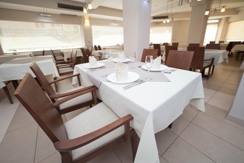 Restaurant-cafeteria