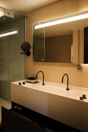 thumbnail: Bathroom