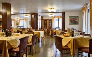thumbnail: Dining