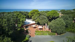 thumbnail: Exterior