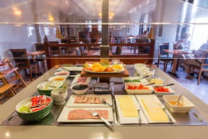 thumbnail: Breakfast buffet