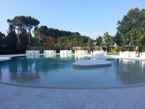 thumbnail: Pool