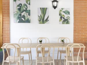 thumbnail: Dining