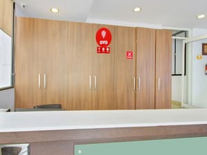 thumbnail: Reception