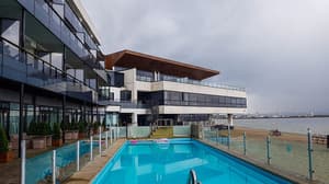 thumbnail: Exterior
