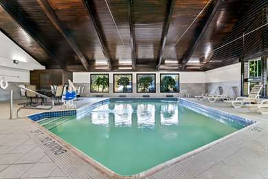 Pool,On-Site,Property Amenity,Recreation