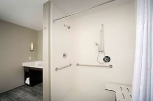 thumbnail: Bathroom shower