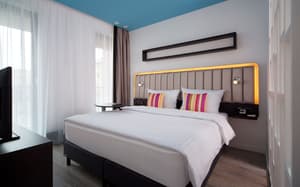 thumbnail: Room