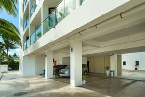thumbnail: Parking