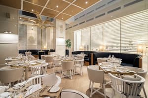 thumbnail: Restaurant