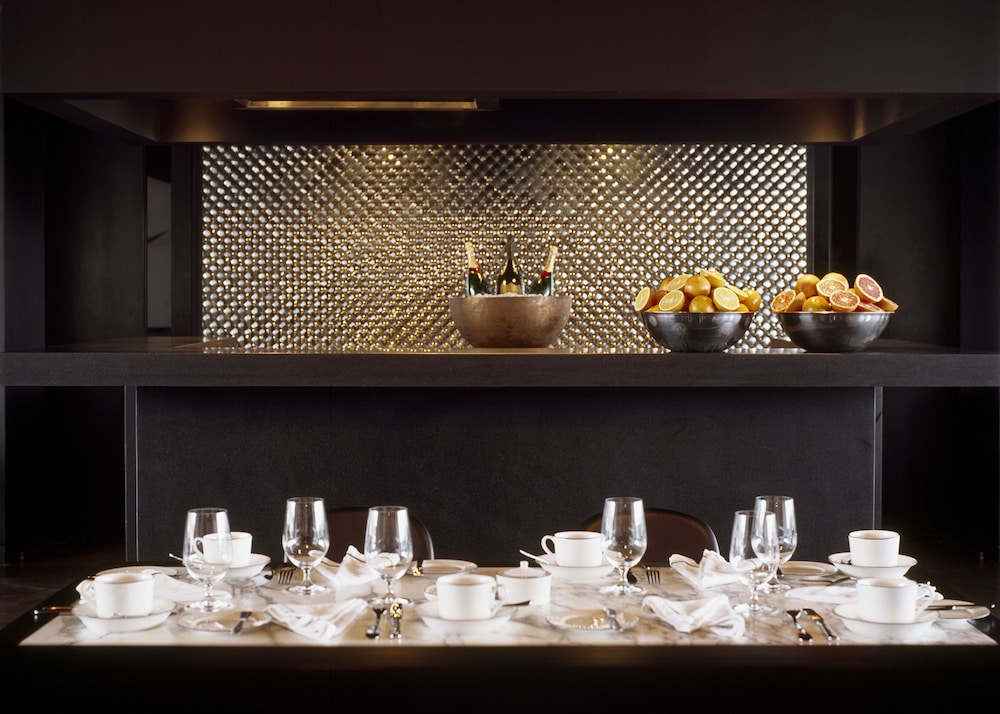 Restaurant-cafeteria