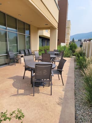thumbnail: BBQ/picnic area