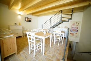 thumbnail: Interior entrance