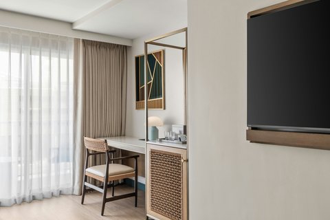 Double Queen Oceanview Desk and Coffee Area