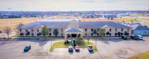 thumbnail: Exterior