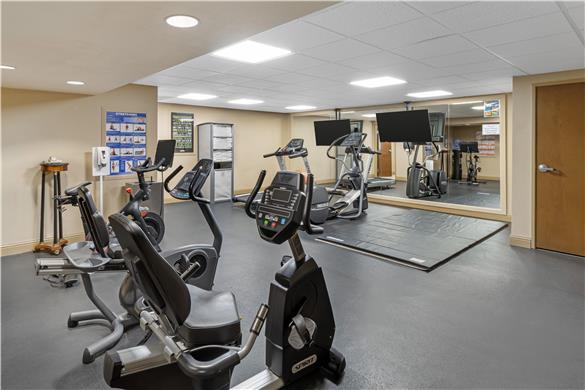 On-Site,Property Amenity,Recreation,Fitness Center