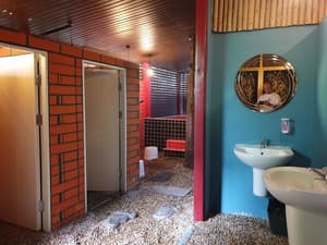 thumbnail: Bathroom shower