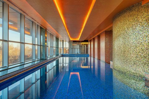 Indoor swimming pool