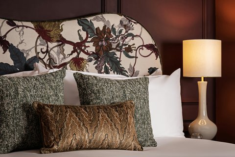 Comfy Mulberry bedroom