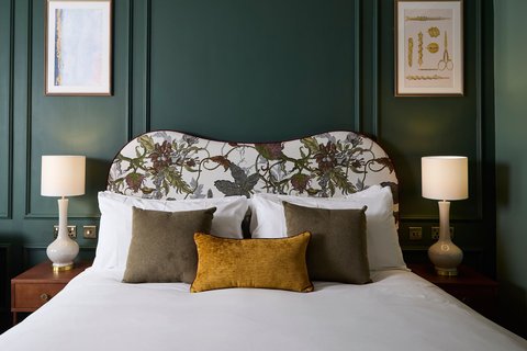 Comfy Room Green
