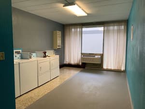 thumbnail: Laundry room