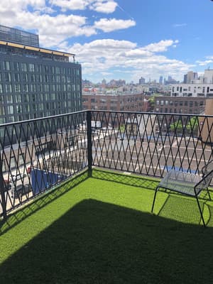 thumbnail: Balcony view