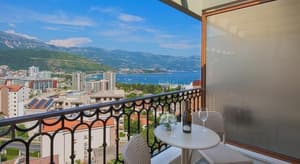 thumbnail: Balcony
