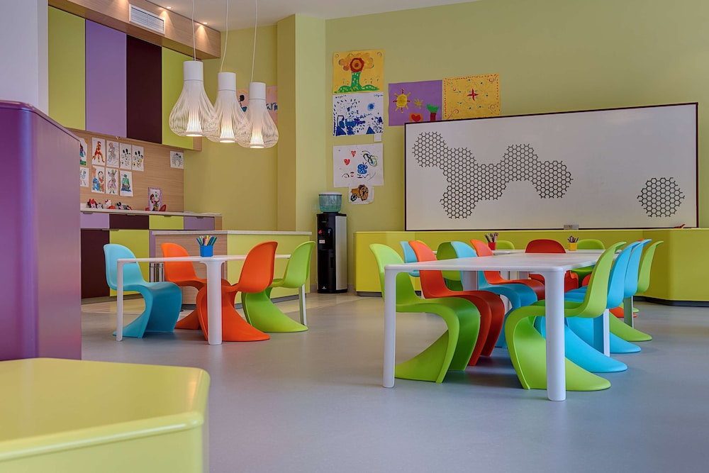 Children's play area - indoor