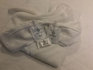 thumbnail: Bathroom amenities