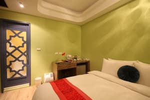 thumbnail: Room